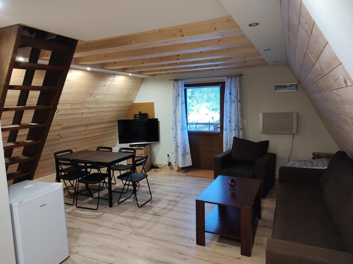 Domek Caloroczny Nad Zalewem U Podnoza Gor Stolowych Radkow Dış mekan fotoğraf